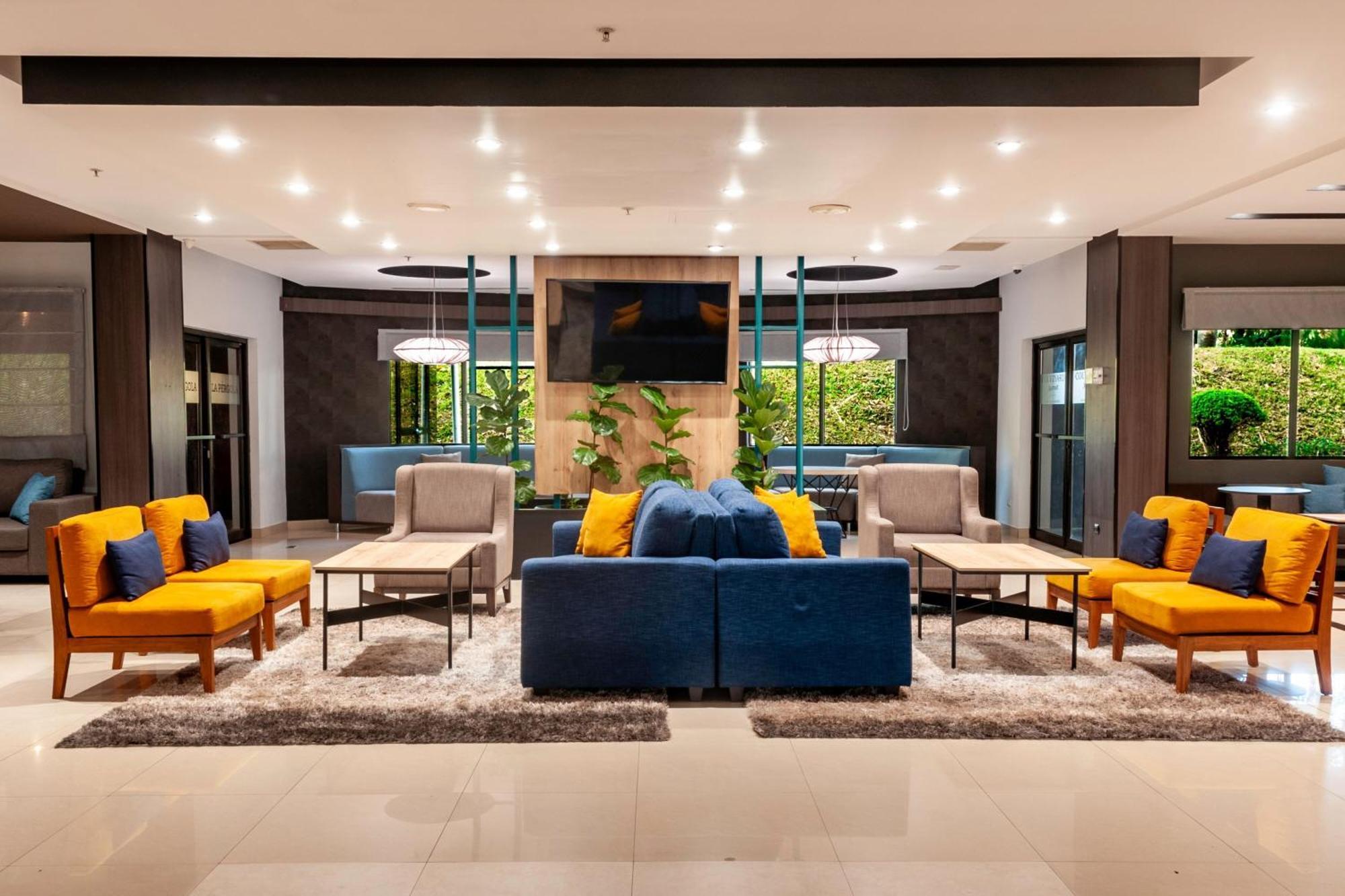 Courtyard By Marriott San Salvador Exterior foto