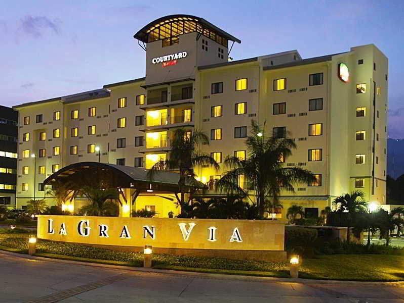 Courtyard By Marriott San Salvador Exterior foto